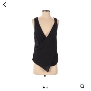Socialite sleeveless black top